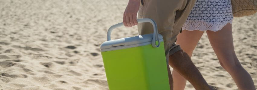 Kühltaschen sind ein Must-have für einen schönen Strandtag.